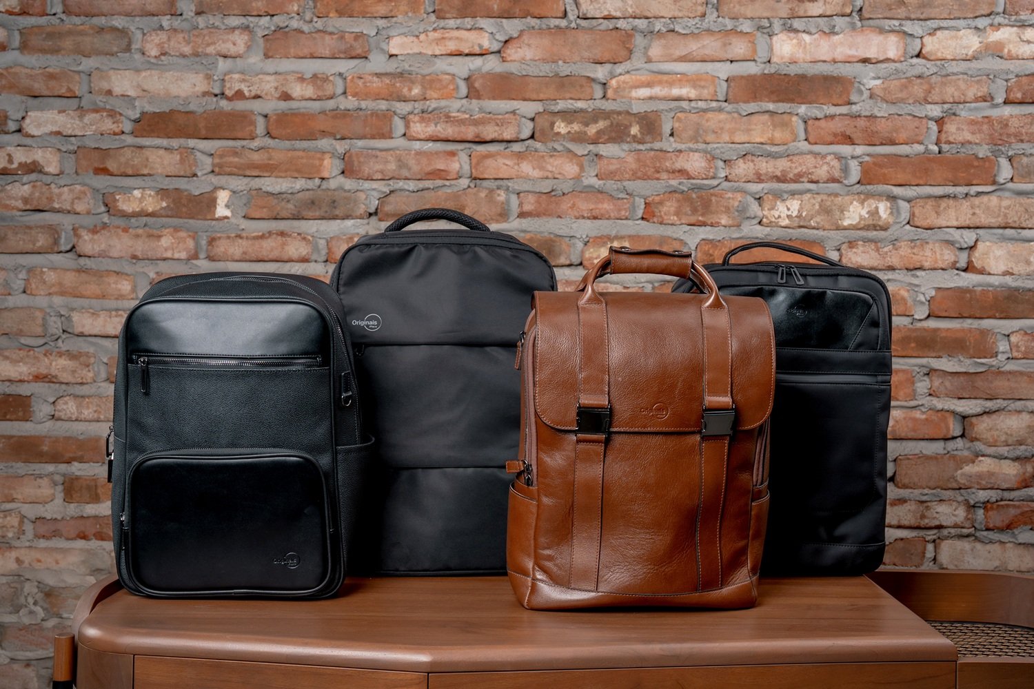 Seja para viajar, trabalhar ou acompanhar a rotina, na iPlace você encontra modelos de mochila ideais para seu MacBook, iPad, iPhone e mais