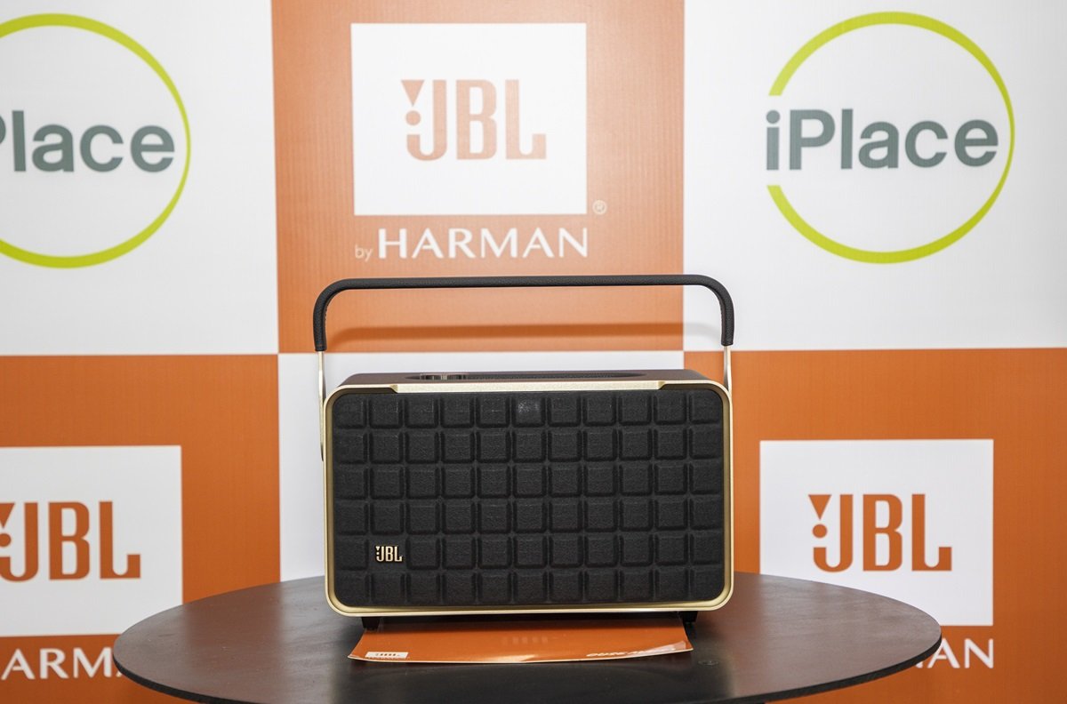 Você encontra os melhores produtos da JBL na iPlace. Aliás, essa parceria de longa data garante vantagens e exclusividades para os clientes