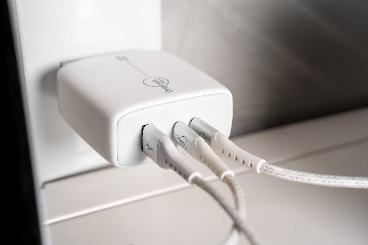 Carregador de celular com 3 saídas