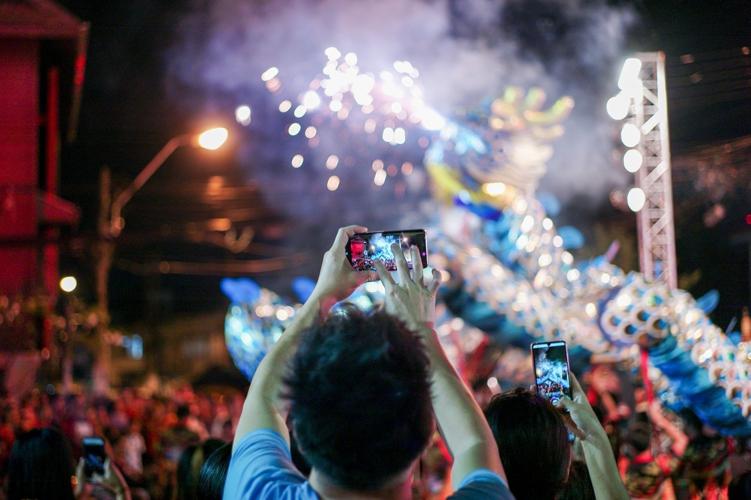 Veja como proteger o iPhone no Carnaval com dicas práticas e úteis para manter seus dados seguros e aproveitar a folia com tranquilidade