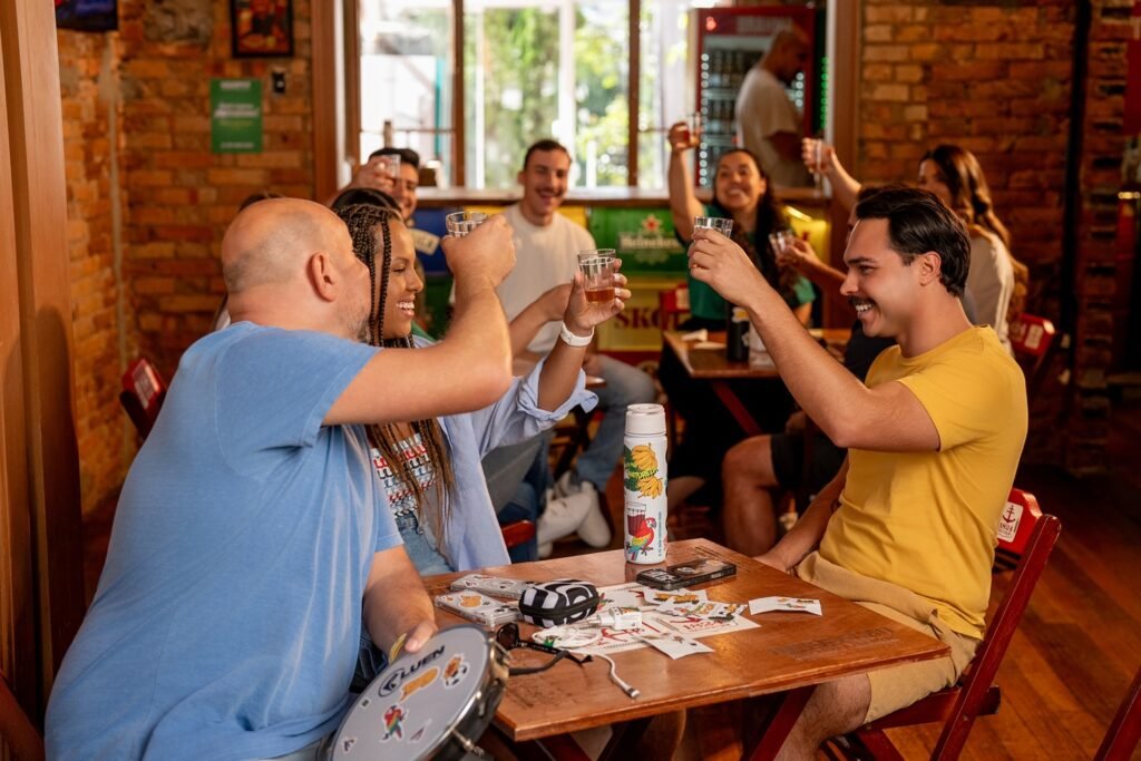 Conheça os acessórios Originais iPlace inspirados na brasilidade e encontre produtos que unem design, cultura e tecnologia para sua torcida!