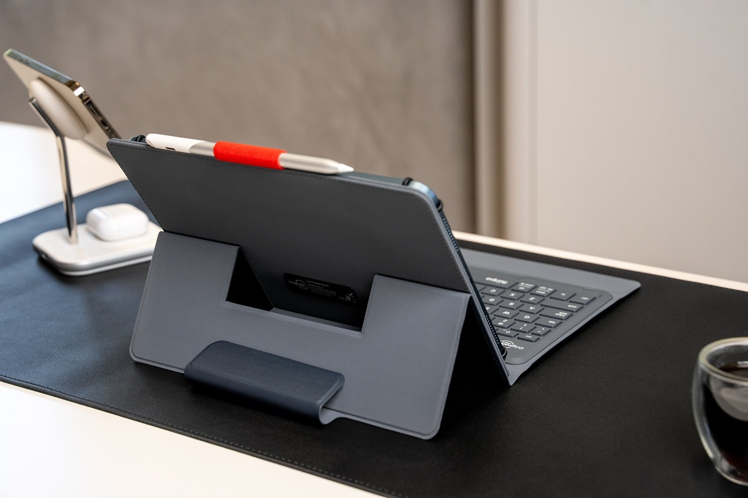 capa-ipad-com-teclado-originais-iplace 
