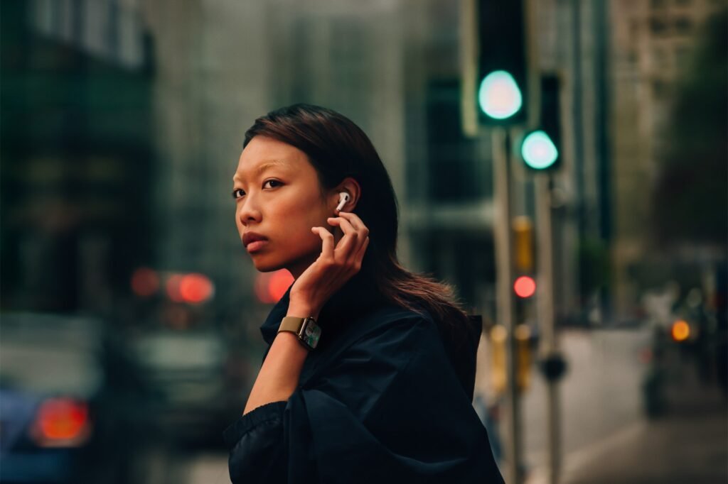 Veja o que mudou no Apple Watch Series 10, conheça os recursos disponíveis, diferenciais do design e saiba para quem o upgrade vale a pena