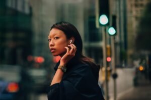 Veja o que mudou no Apple Watch Series 10, conheça os recursos disponíveis, diferenciais do design e saiba para quem o upgrade vale a pena