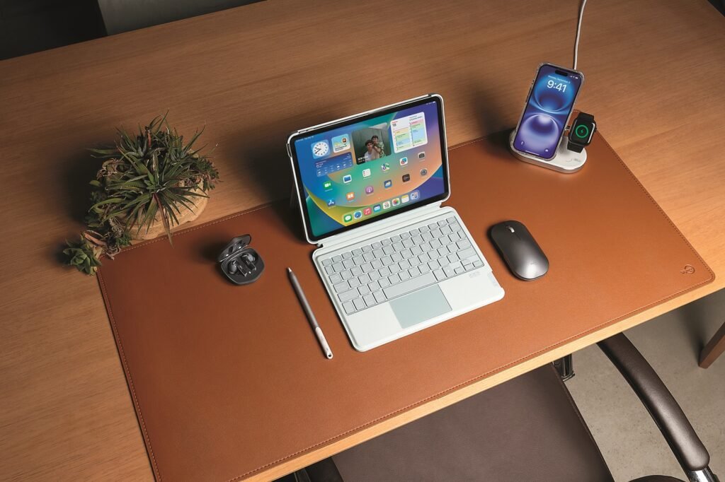 Buscando acessórios para dispositivos Apple? Com os Originais iPlace, você garante mais praticidade, estilo e proteção para sua rotina