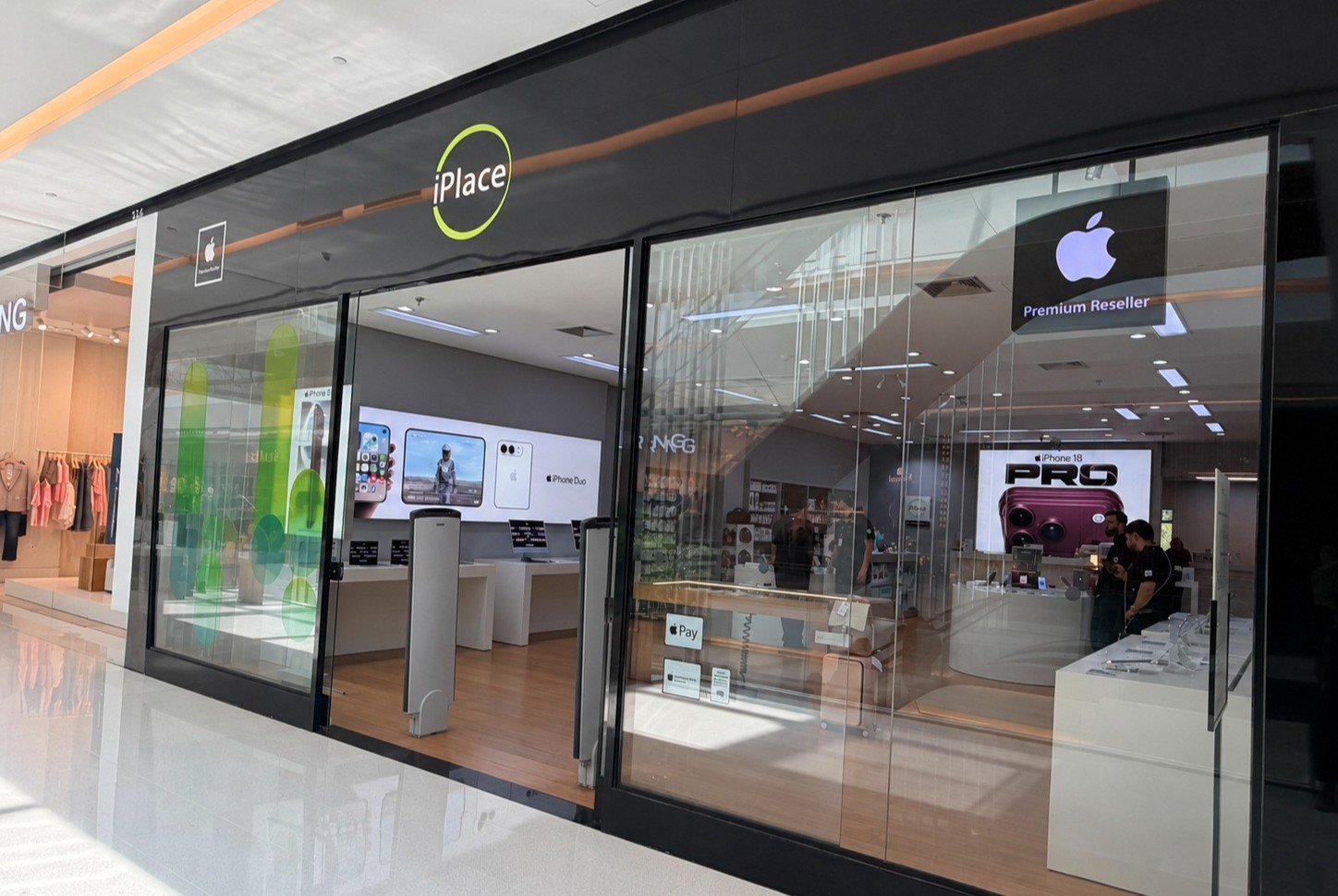 Comprar online seu produto Apple e tê-lo em mãos dentro de poucas horas é possível! Conheça as vantagens da retirada em loja iPlace