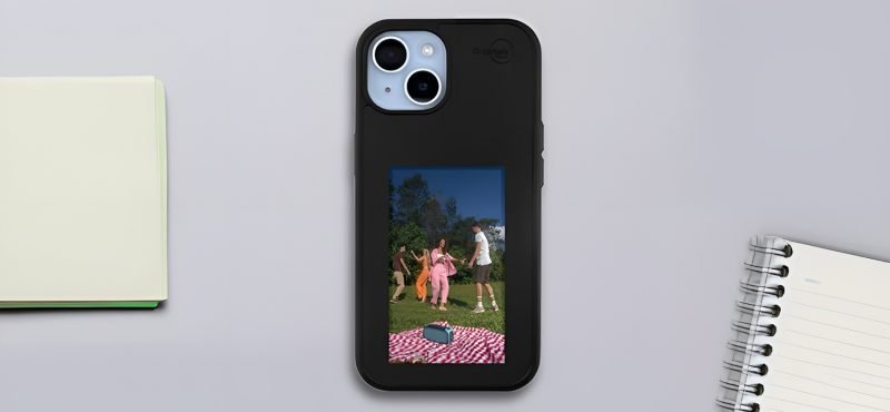 Conheça a capa para celular inteligente Originais iPlace e personalize seu iPhone de acordo com seu estilo e humor do dia!